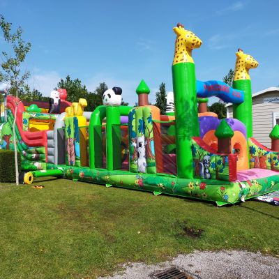 Structures Gonflables le Samedi